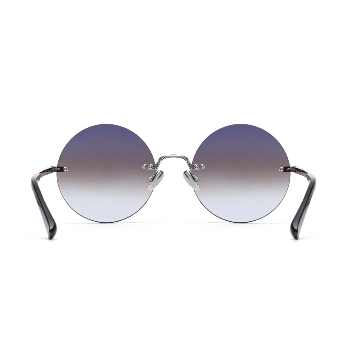 Round sunglasses with gradient lenses