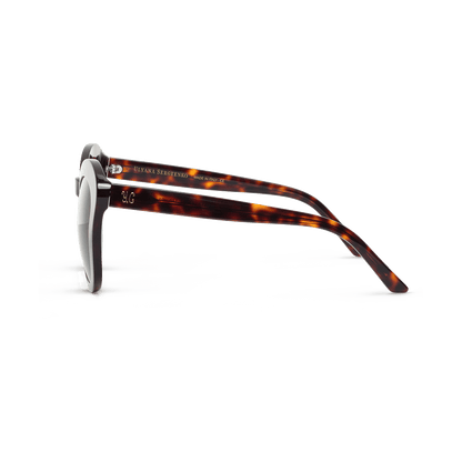 Butterfy-frame sunglasses