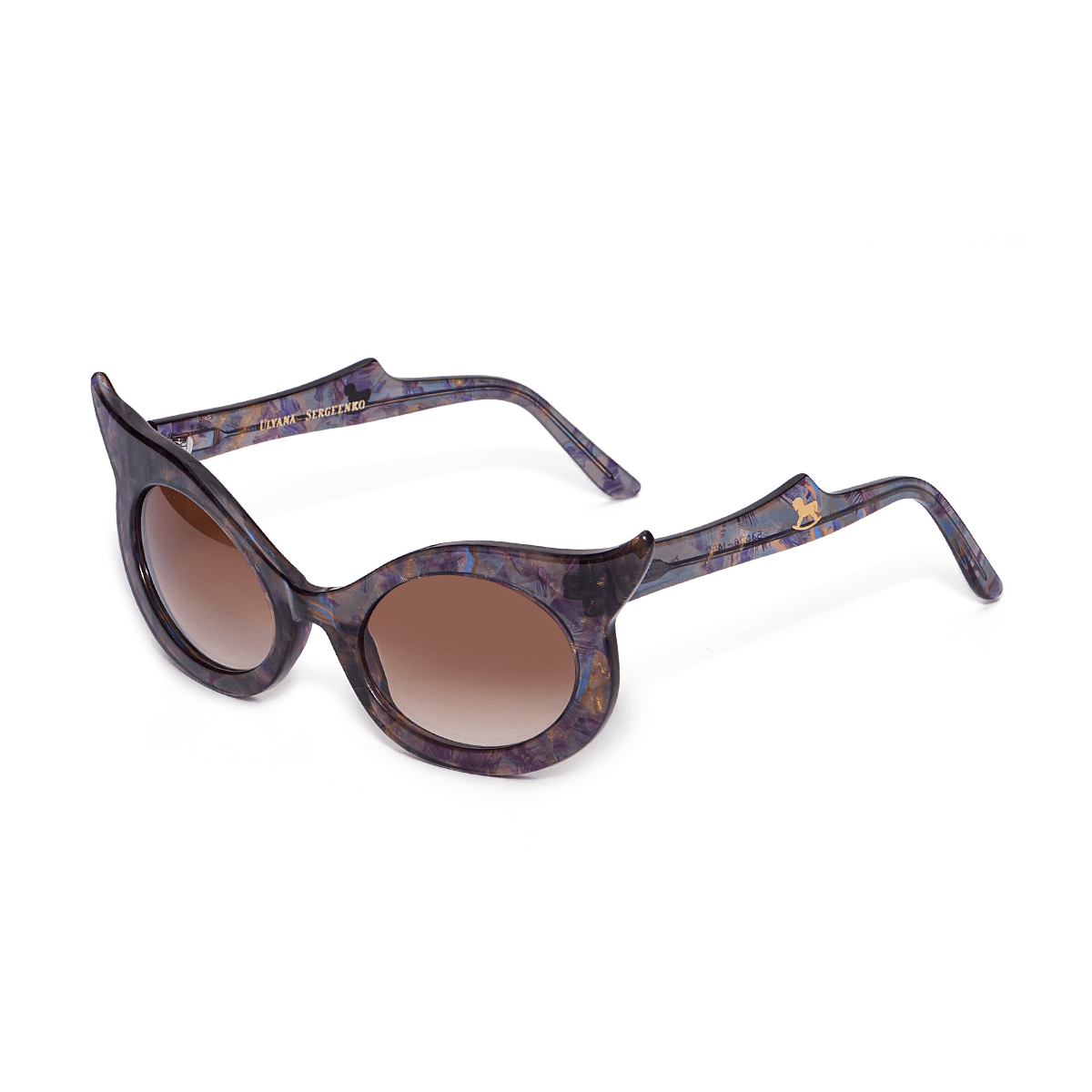 Sunglasses with upswept corners