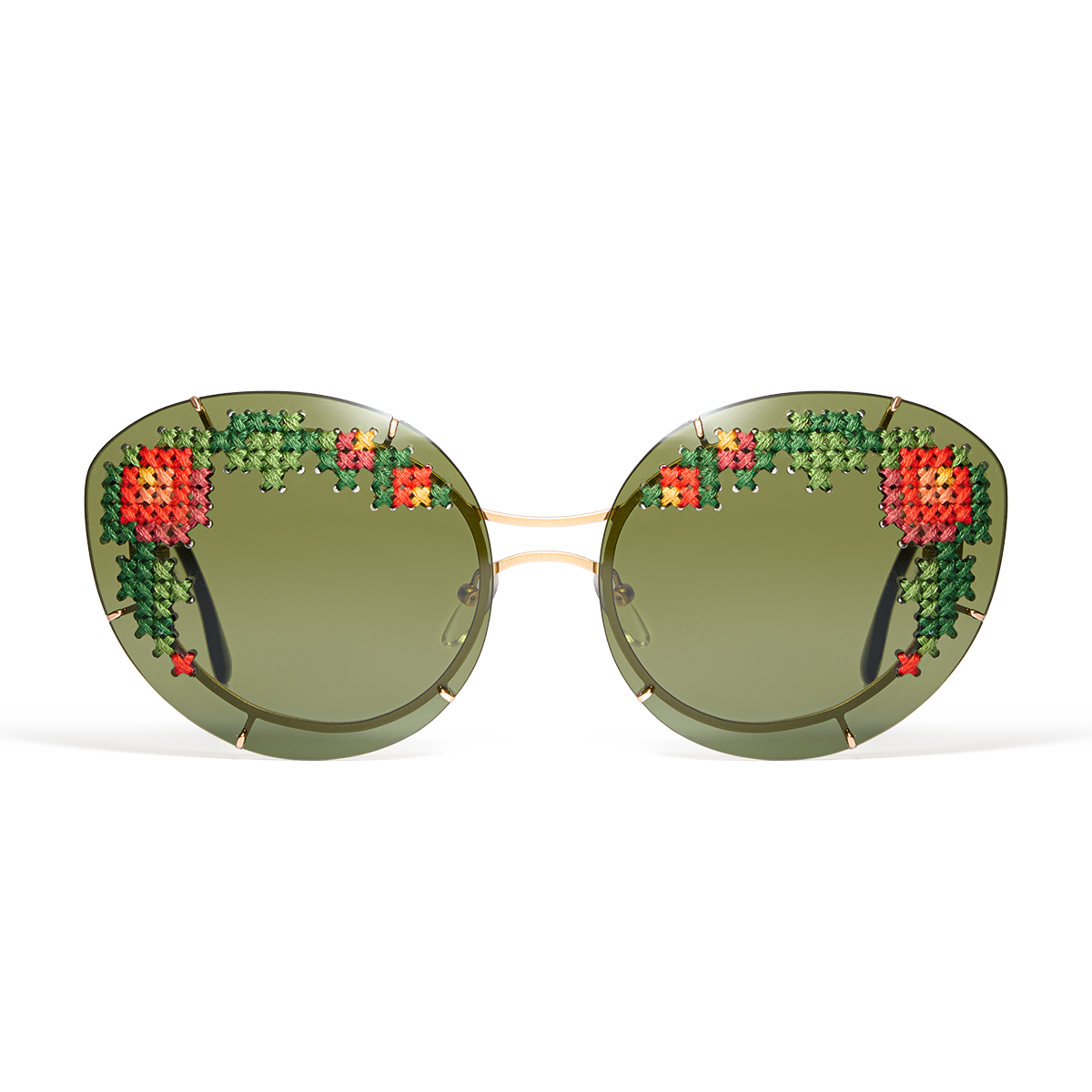 Sunglasses with hand-embroidered lenses