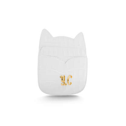 Cat-shaped leather cardholder with signature “U.S.” initials