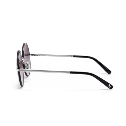 Round sunglasses with gradient lenses